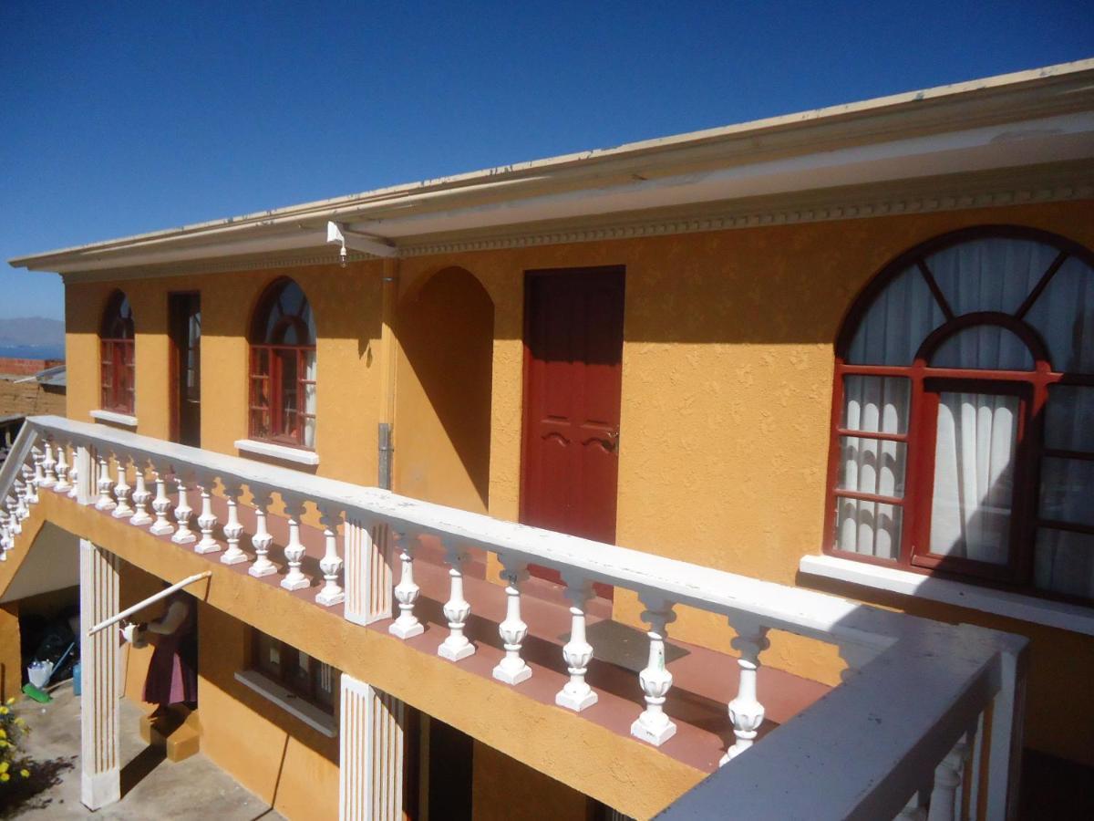 Hostal Del Sol Isla Del Sol 外观 照片