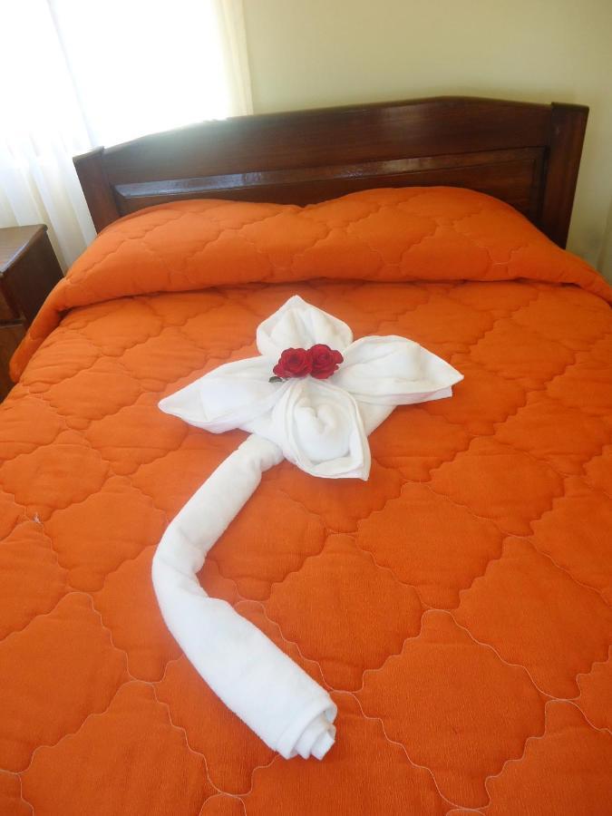 Hostal Del Sol Isla Del Sol 外观 照片