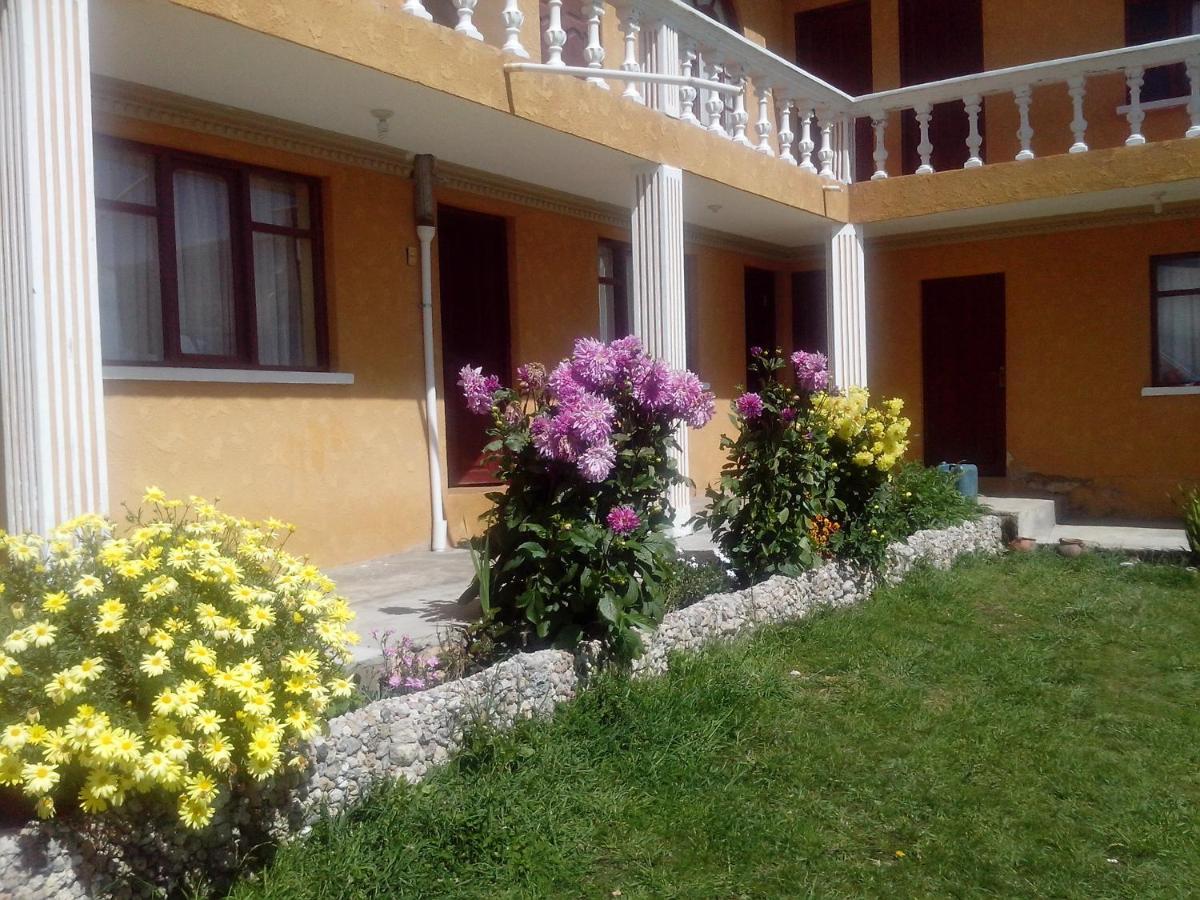 Hostal Del Sol Isla Del Sol 外观 照片