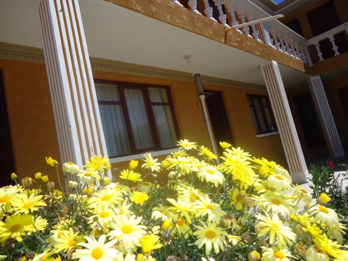 Hostal Del Sol Isla Del Sol 外观 照片